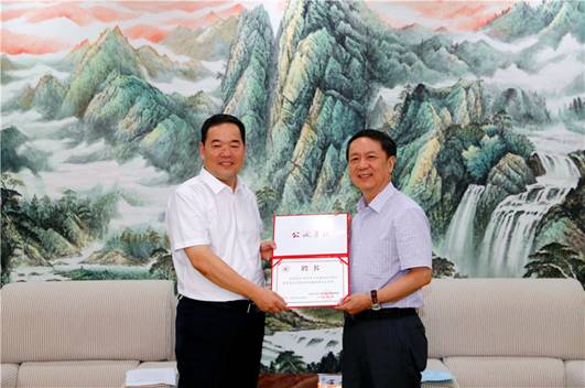 说明: //news.xianzhiji.com/__local/6/FD/7D/962EB16AAB5BCA002FCFE460B9A_16FDAD9E_28568.jpg